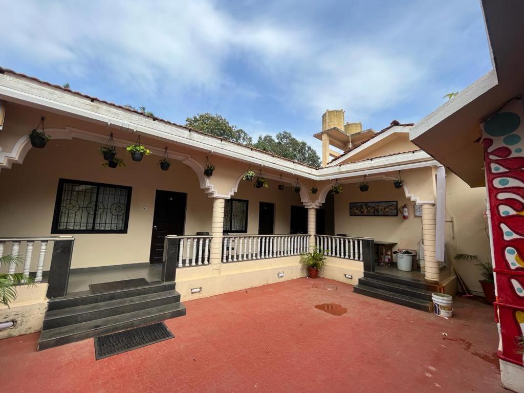 Vagator House Resort Goa Zewnętrze zdjęcie
