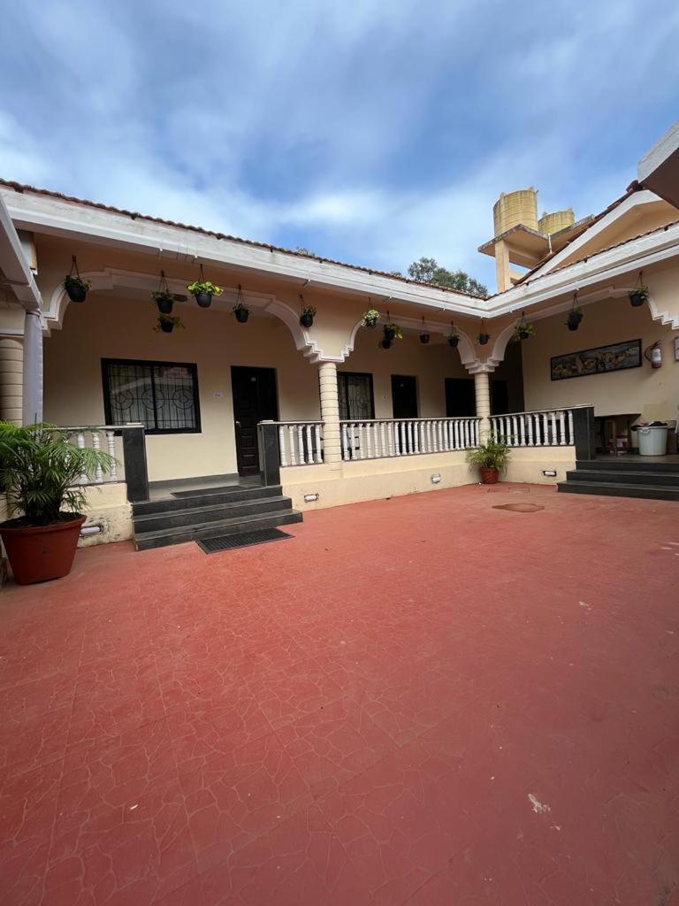 Vagator House Resort Goa Zewnętrze zdjęcie