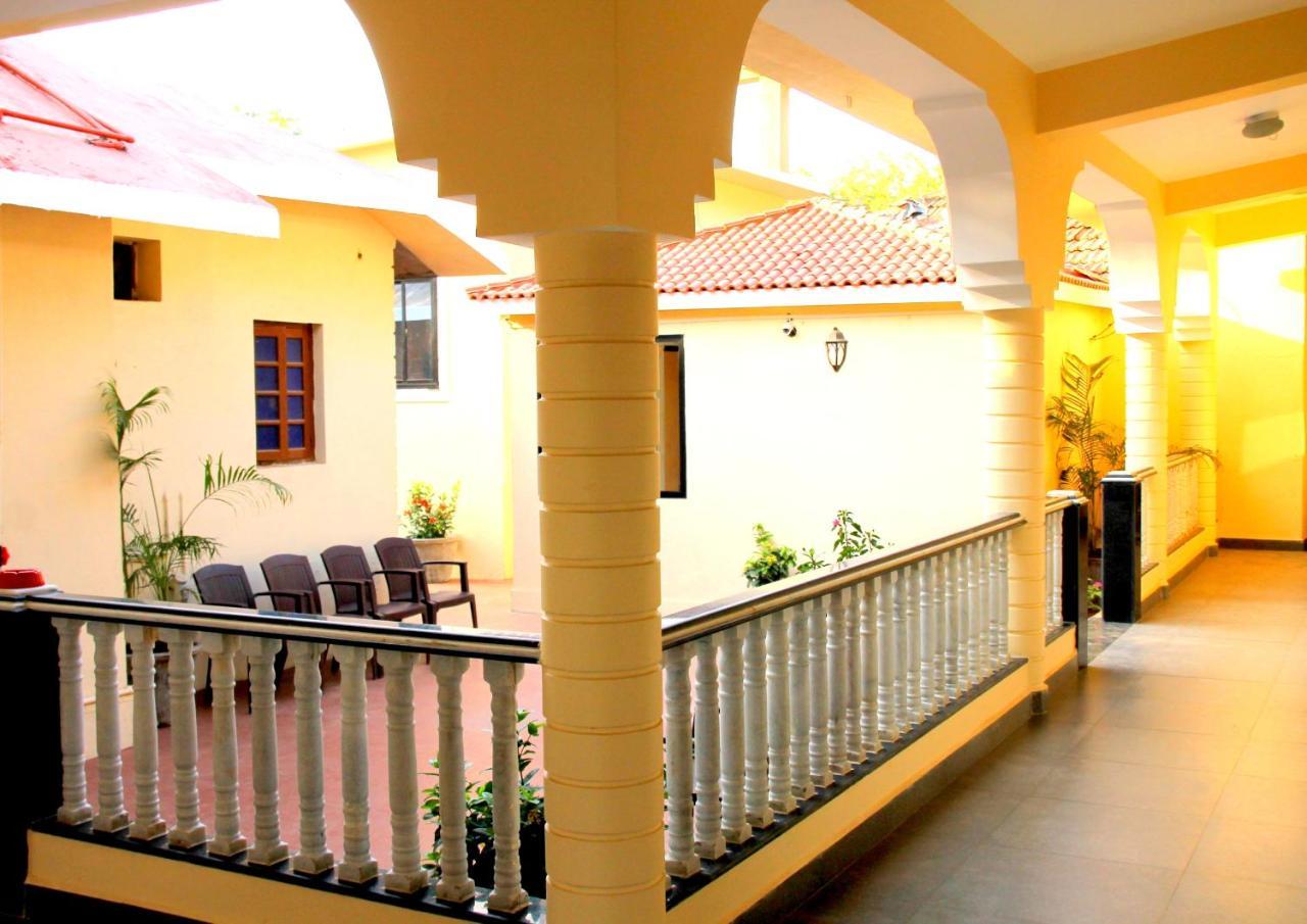 Vagator House Resort Goa Zewnętrze zdjęcie